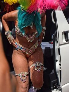 Rihanna Barbados Festival Pussy Slip Leaked