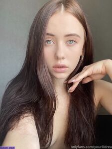 arilaviee exclusive onlyfans leaked nudes